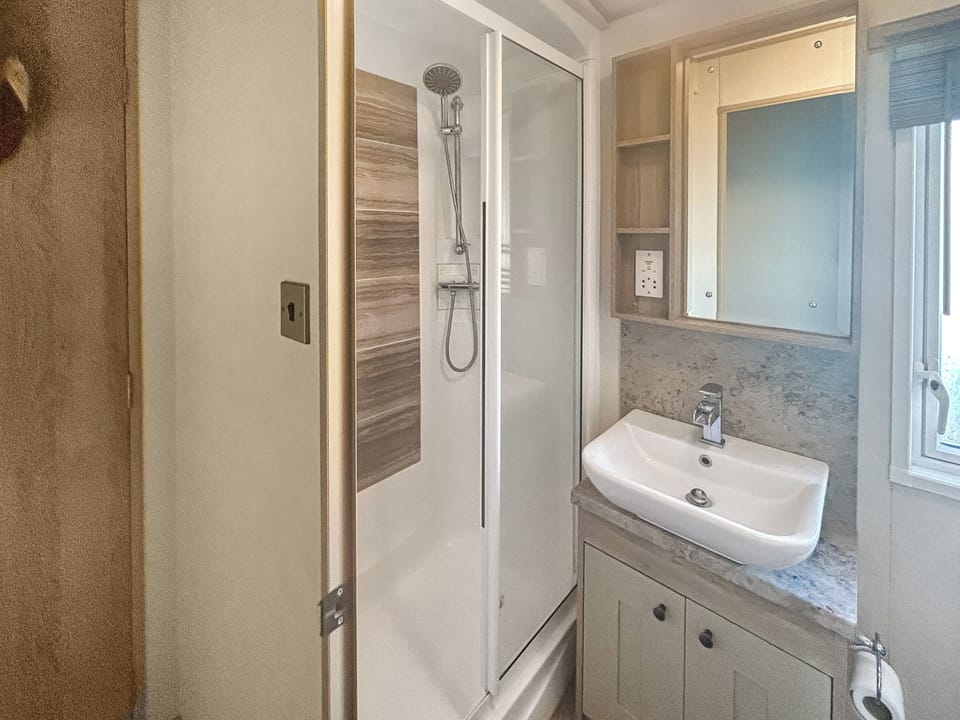 Shower room | Stuart&rsquo;s Coastal Retreat, Caister On Sea Holiday Park Haven