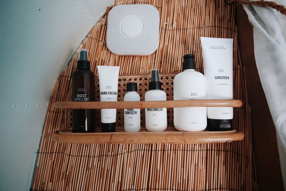 Bathroom amenities