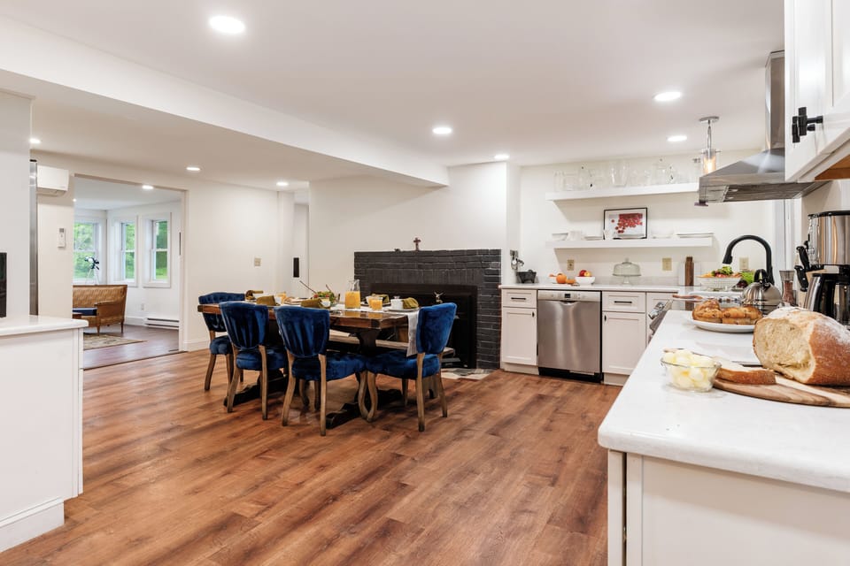 Kitchen area.