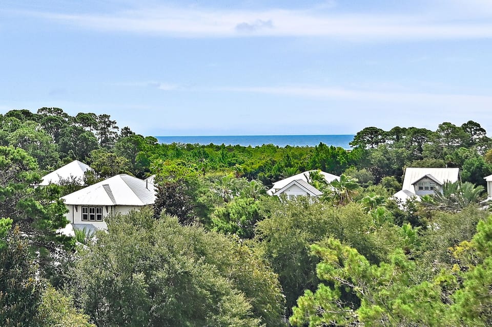 Incredible gulf views from the 4th floor deck.