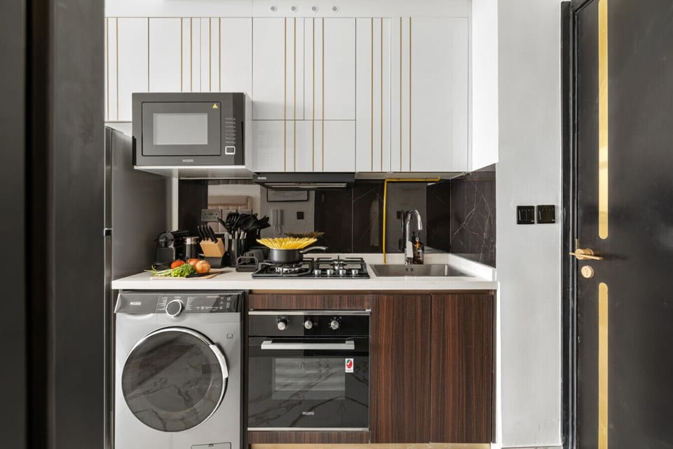 Fully equipped kitchen with all cooking essentials