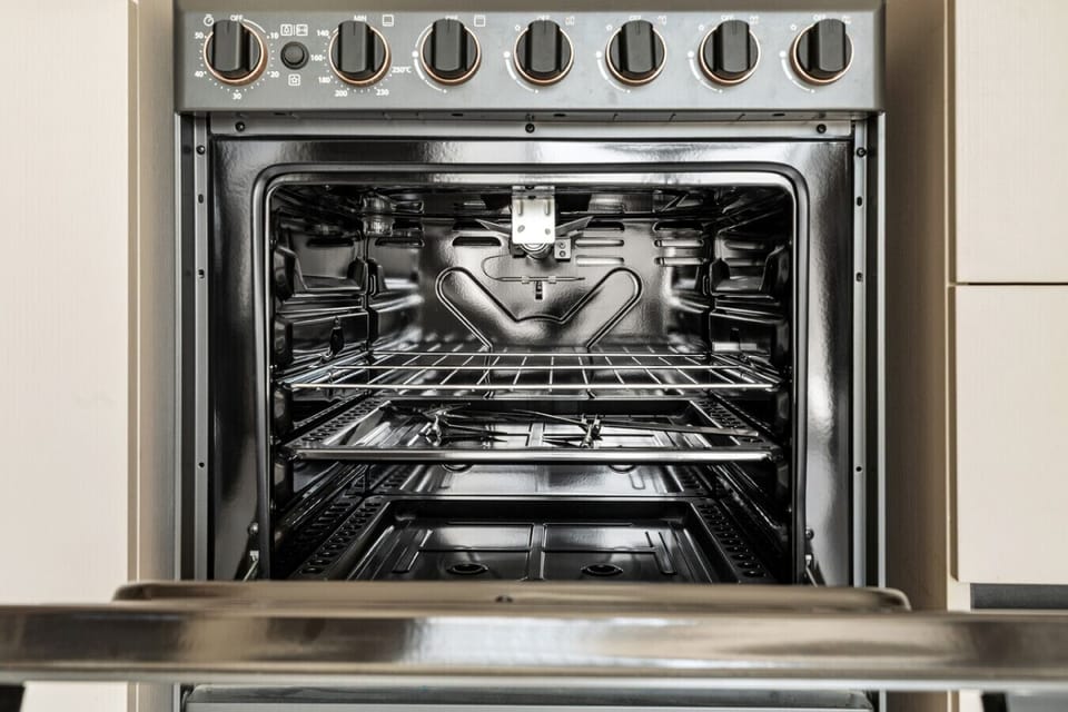 Dish washer