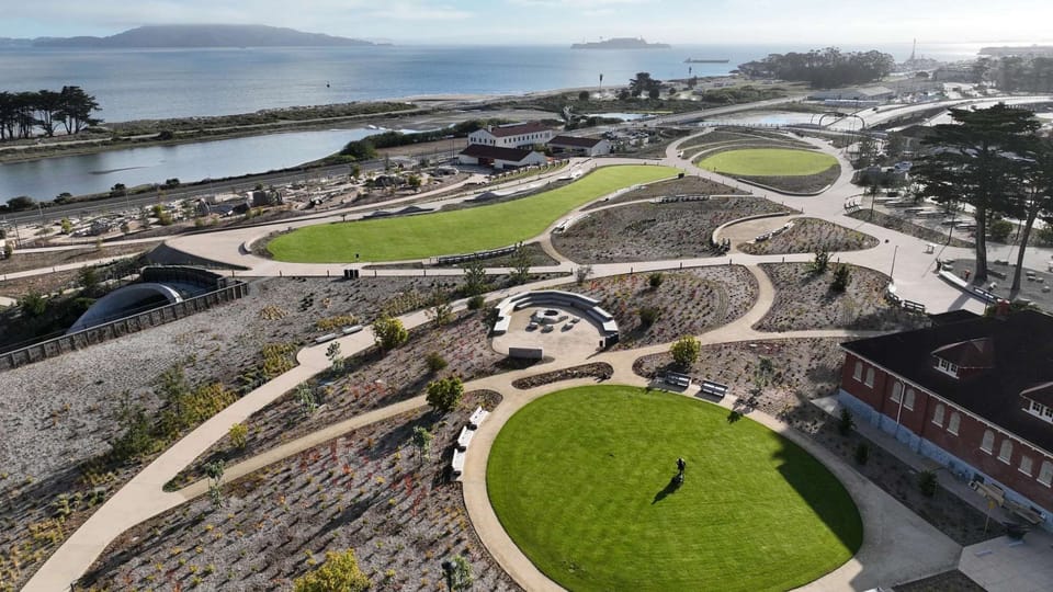 Presidio Tunnel Tops is the nation’s newest national park space and reconnects the city to the bay. Connecting pathways, bluff landscapes and overlooks have made the park a gathering place for locals and visitors alike.