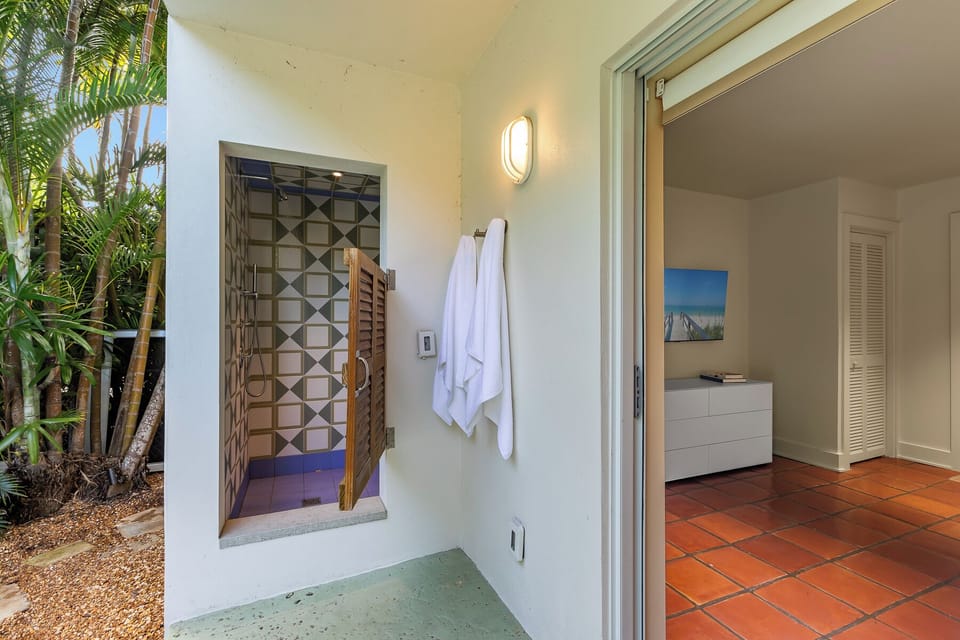 Outdoor shower