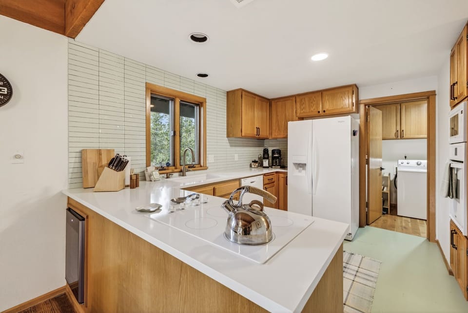 Sunriver Legacy- Kitchen
