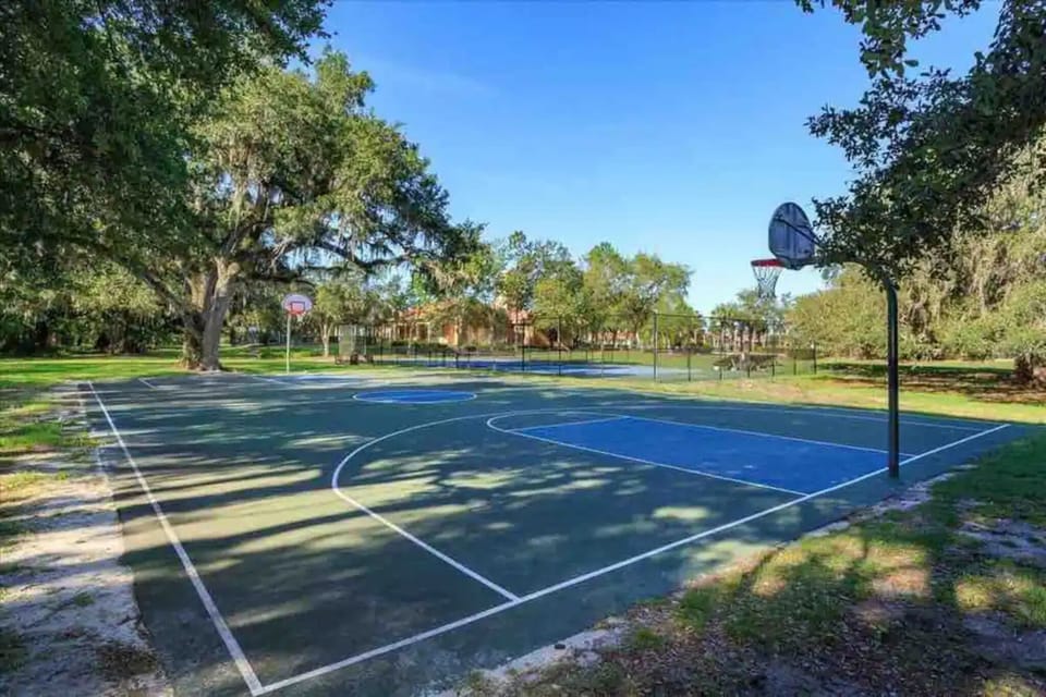 Sport court