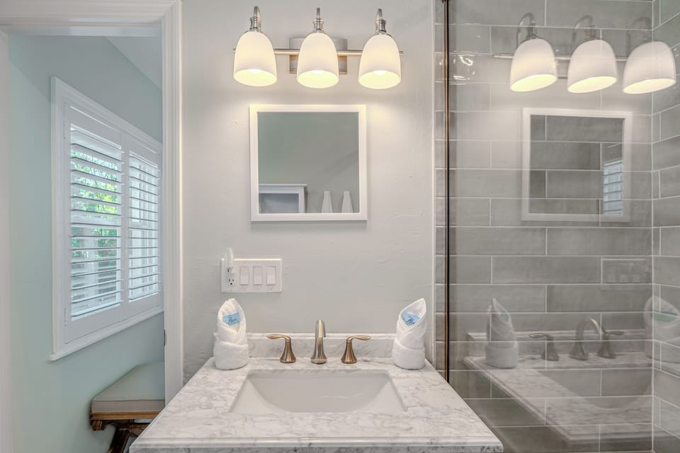 Primary En-suite Bathroom.