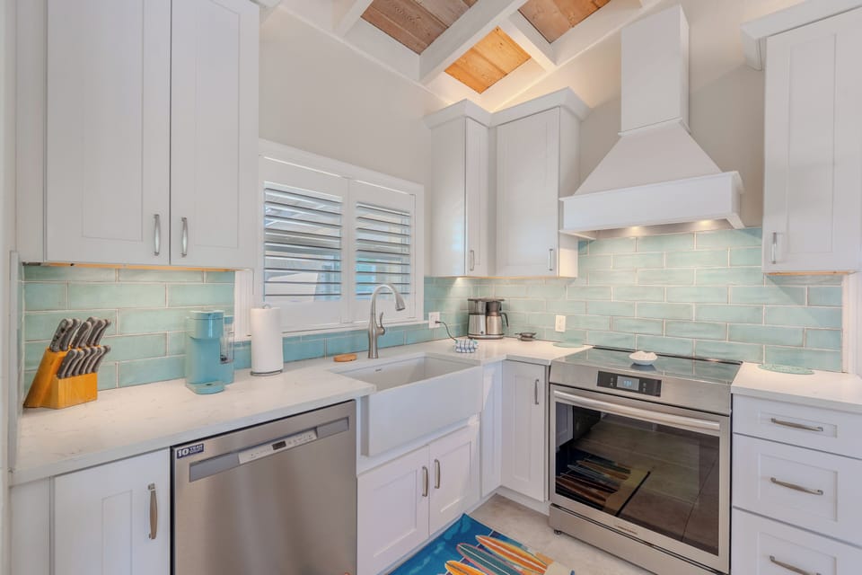 Modern newly remodeled kitchen.