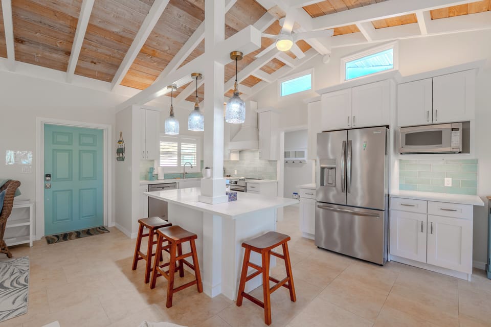 Have breakfast in this fun space.