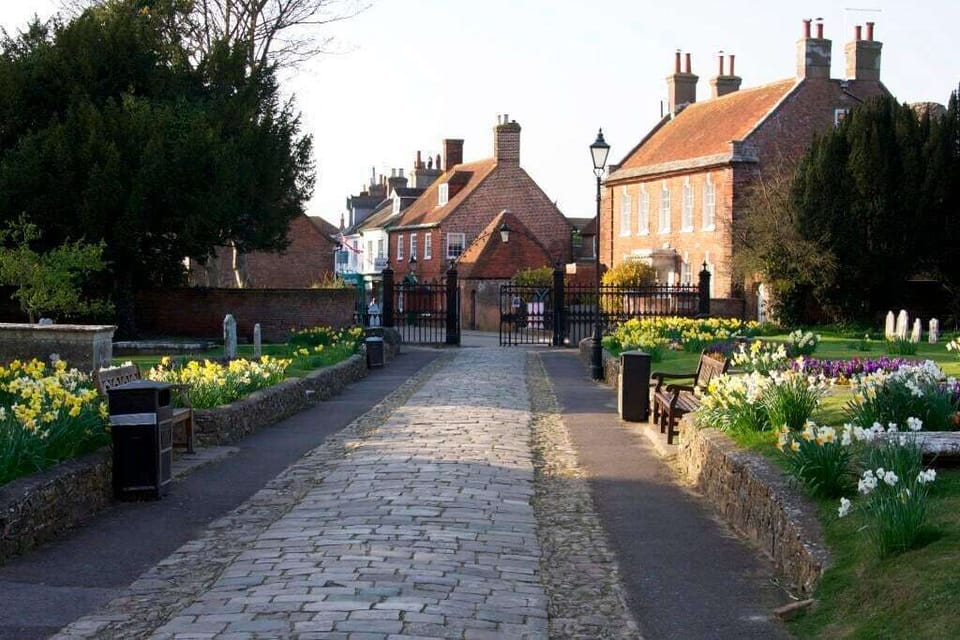 Take a stroll through Christchurch's stunning cobbled streets