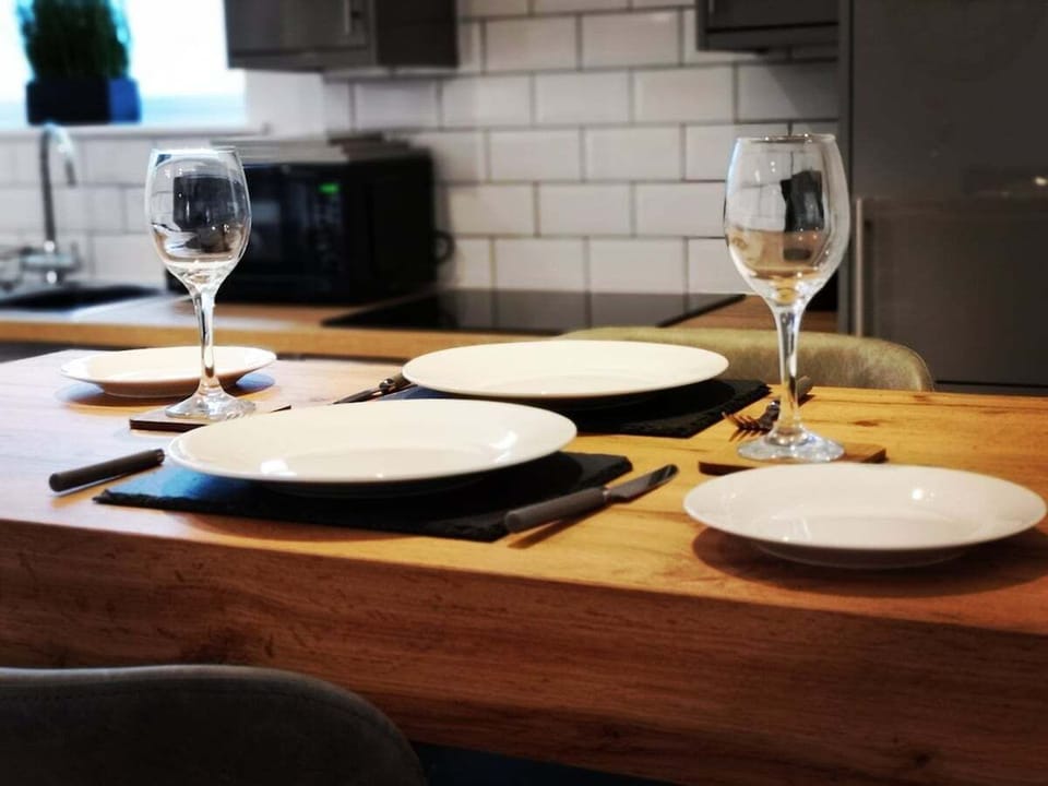 If you don't feel like visiting the local restaurant's on your doorstep, the apartment is fully equipped to spend an evening dining in