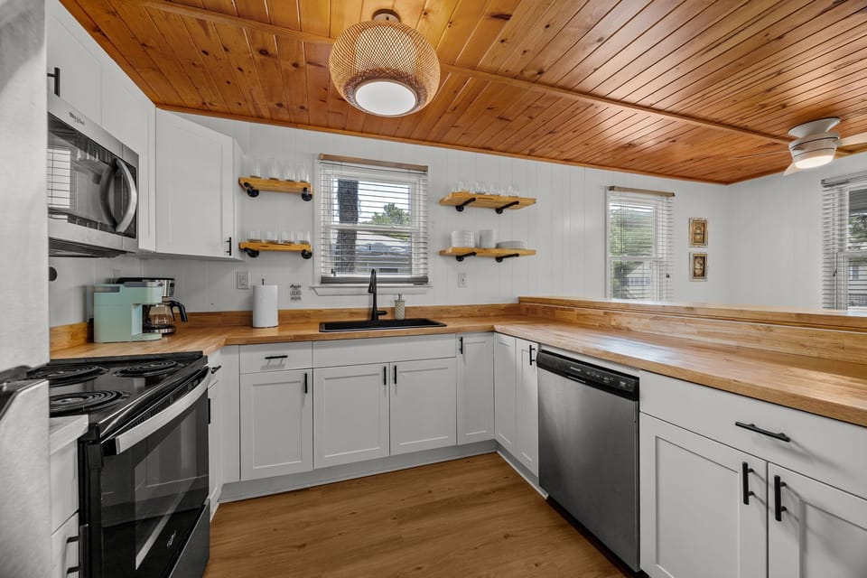 Main Level: Spacious Kitchen with Everything Needed for Cooking