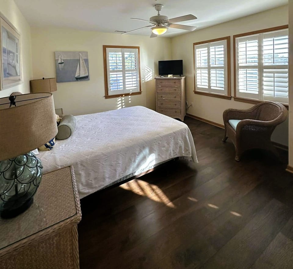 Bedroom overall