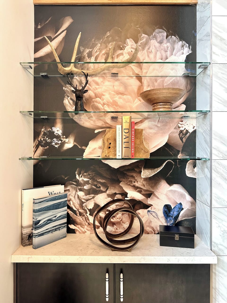 Cozy family room with fireplace, smart TV, cathedral ceiling, hardwood floors.