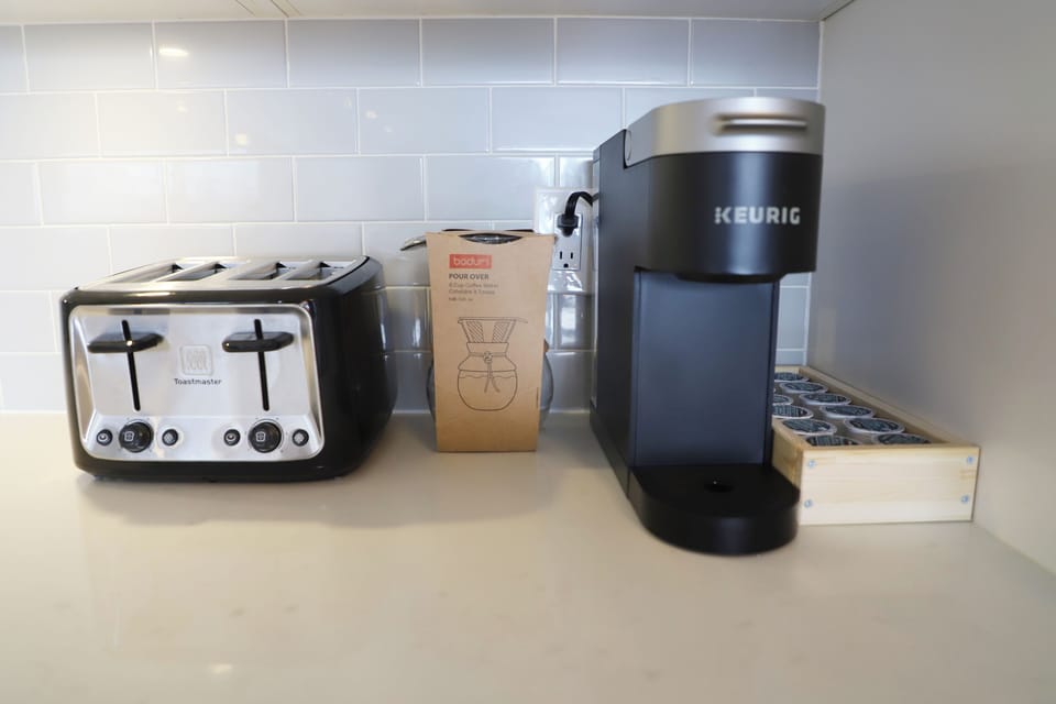 Toaster, Keurig provided.

Rice cooker also available (not depicted