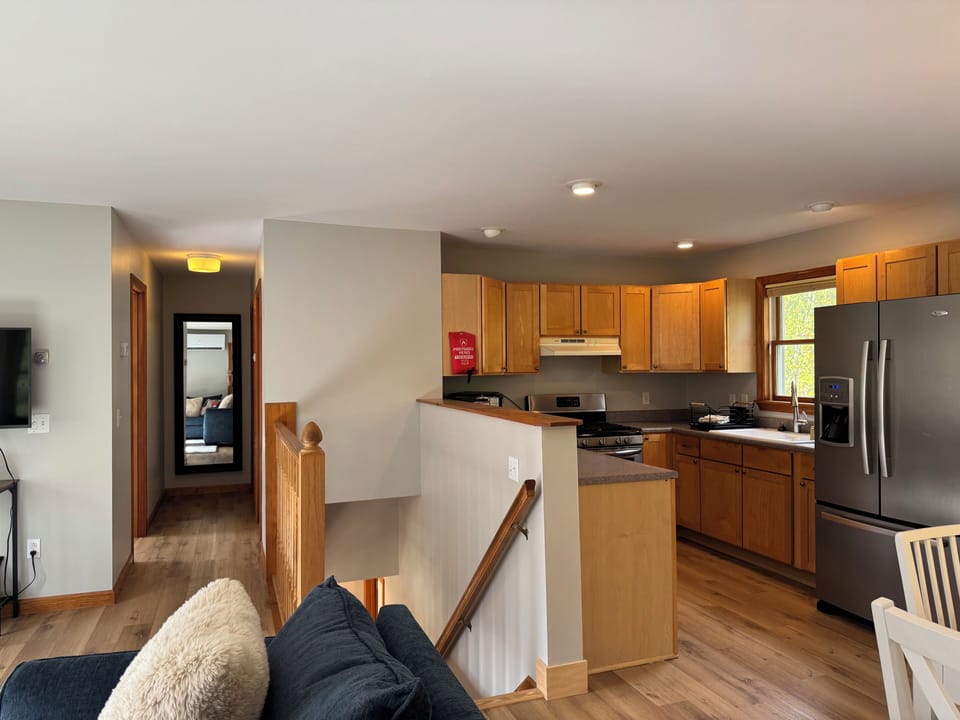 Open concept Kitchen-Living
