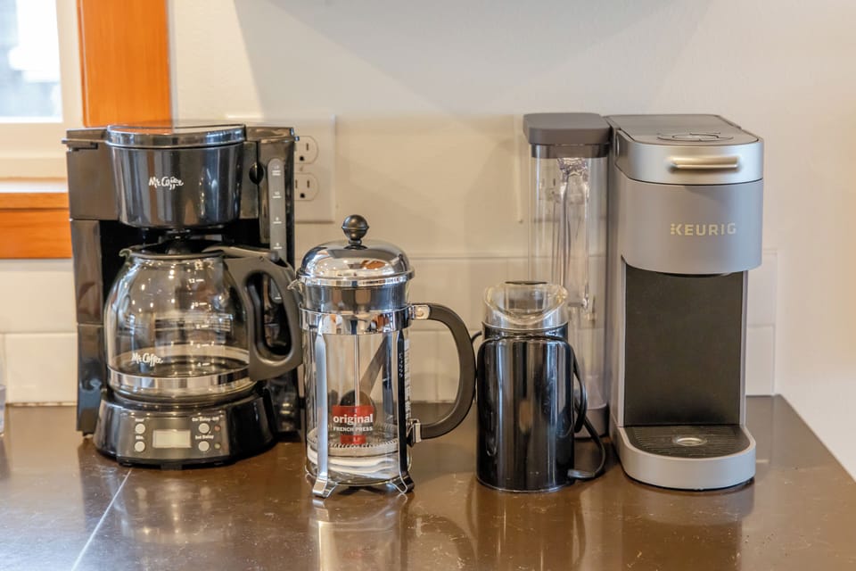 Drip coffee, Keurig, and French press options make mornings at the coast easy for every coffee lover.