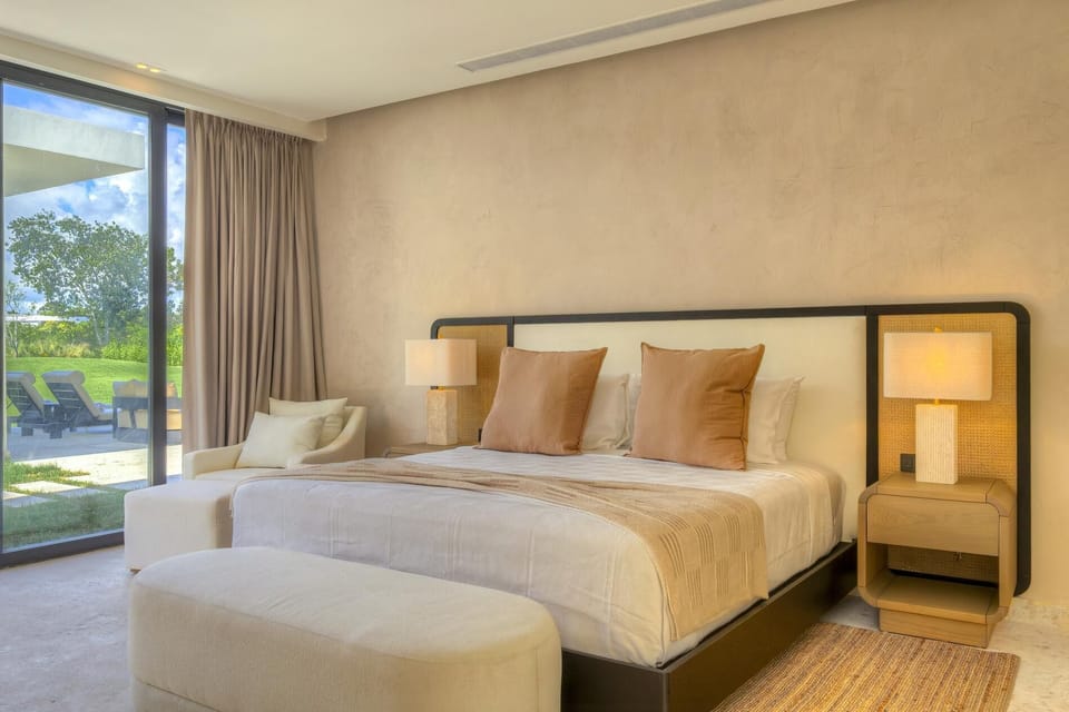 Hacienda A25 – A Modern Escape of Tropical Charm (7227)