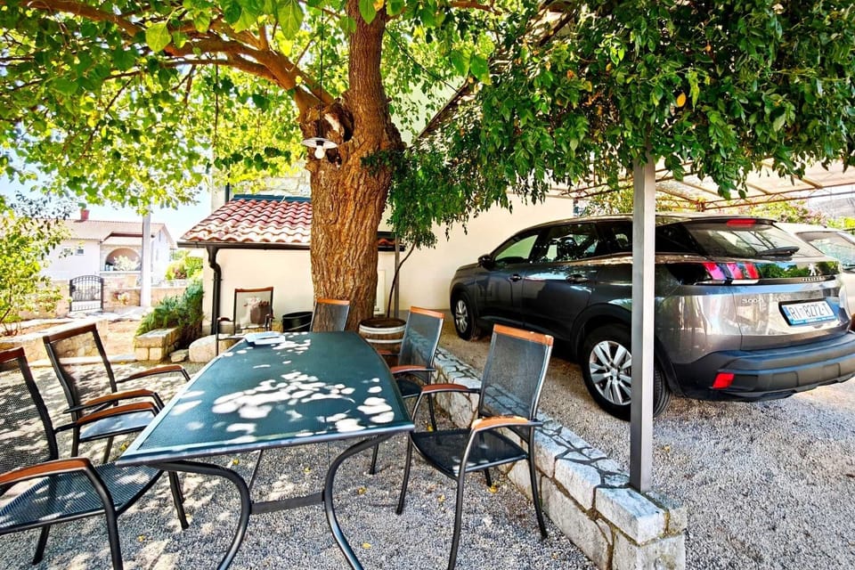 Terrace 2