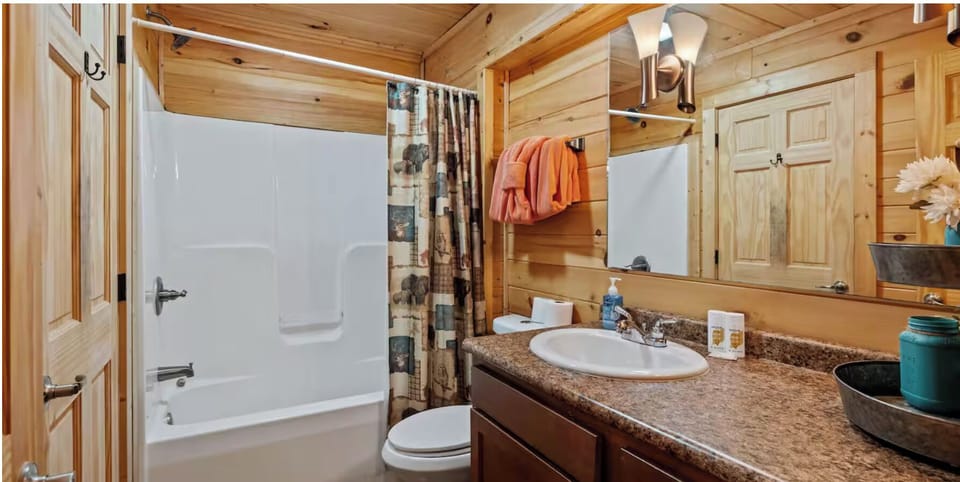 Bathroom 2