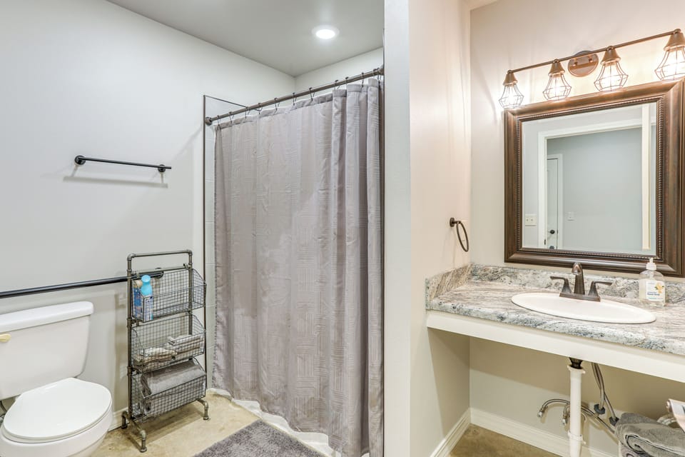 Bathroom | Towels Provided | 1st Floor