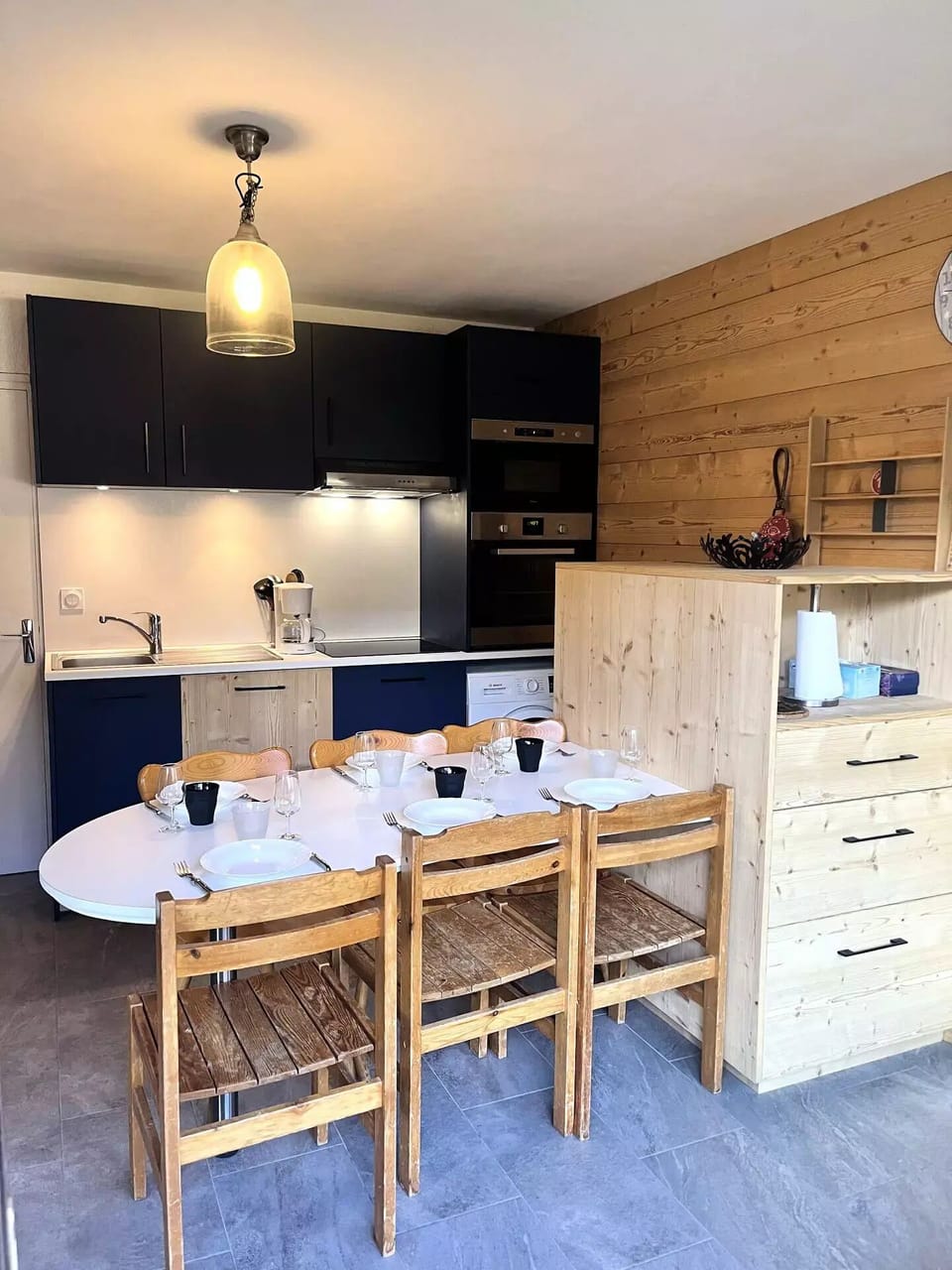 Private kitchen