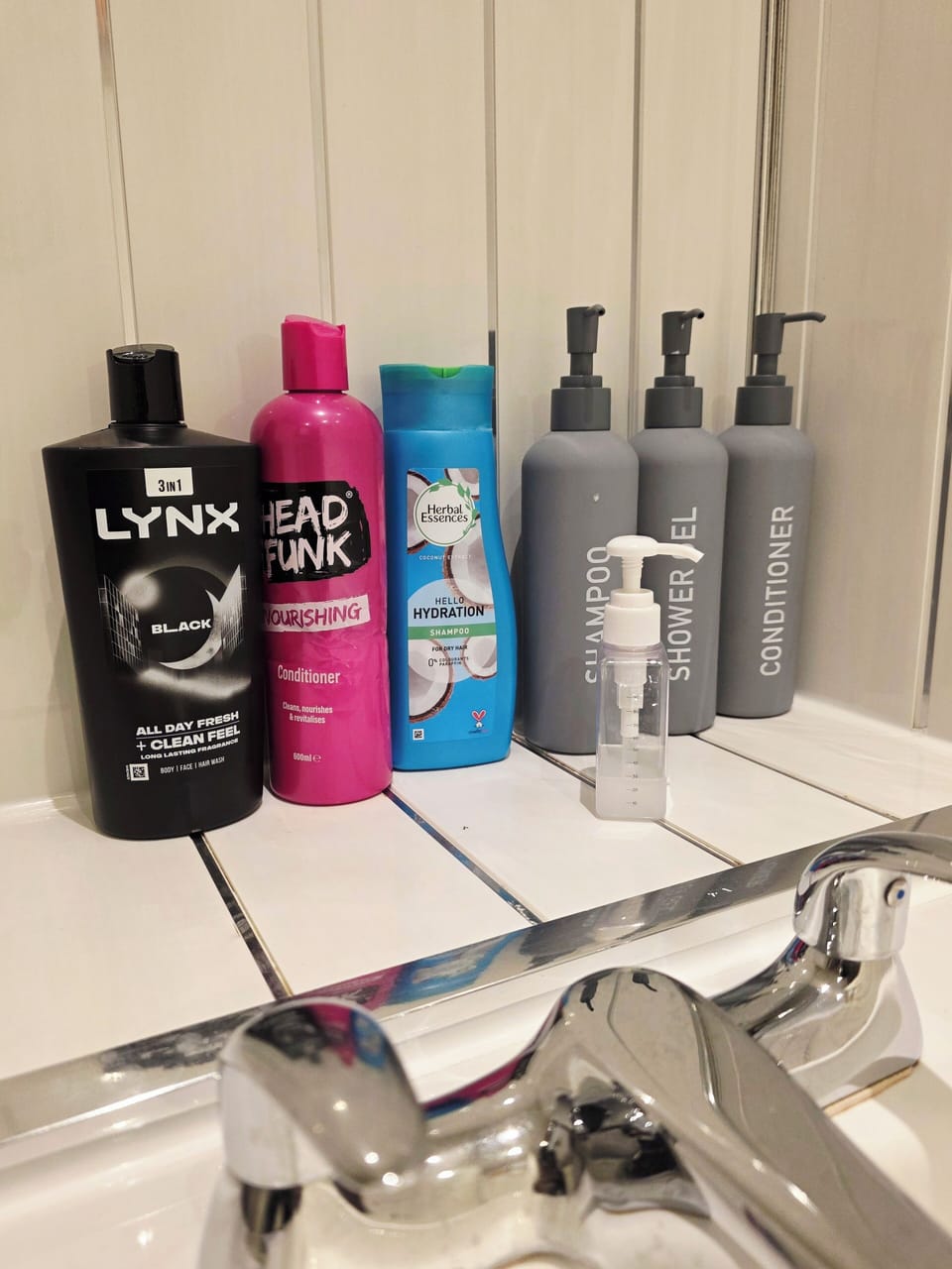 Bathroom amenities