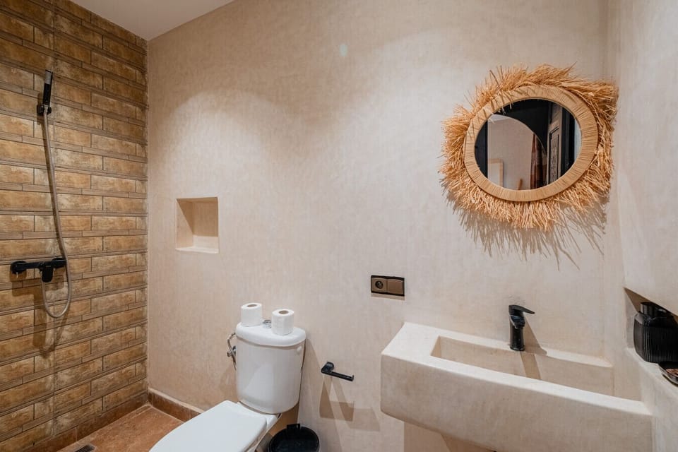 Salle de bain privative moderne