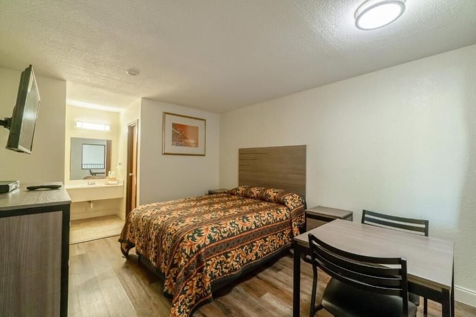 Bedroom. Interior and views may vary based on location and availability.