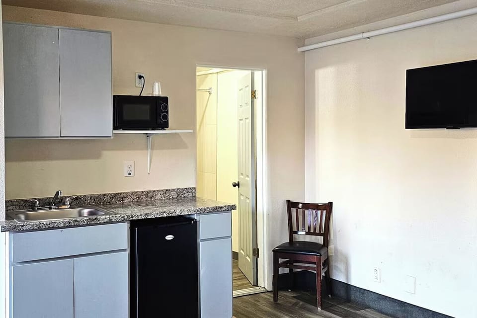 Bedroom. Interior and views may vary based on location and availability.