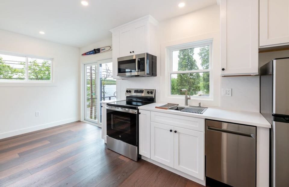 Cottage Kitchen
