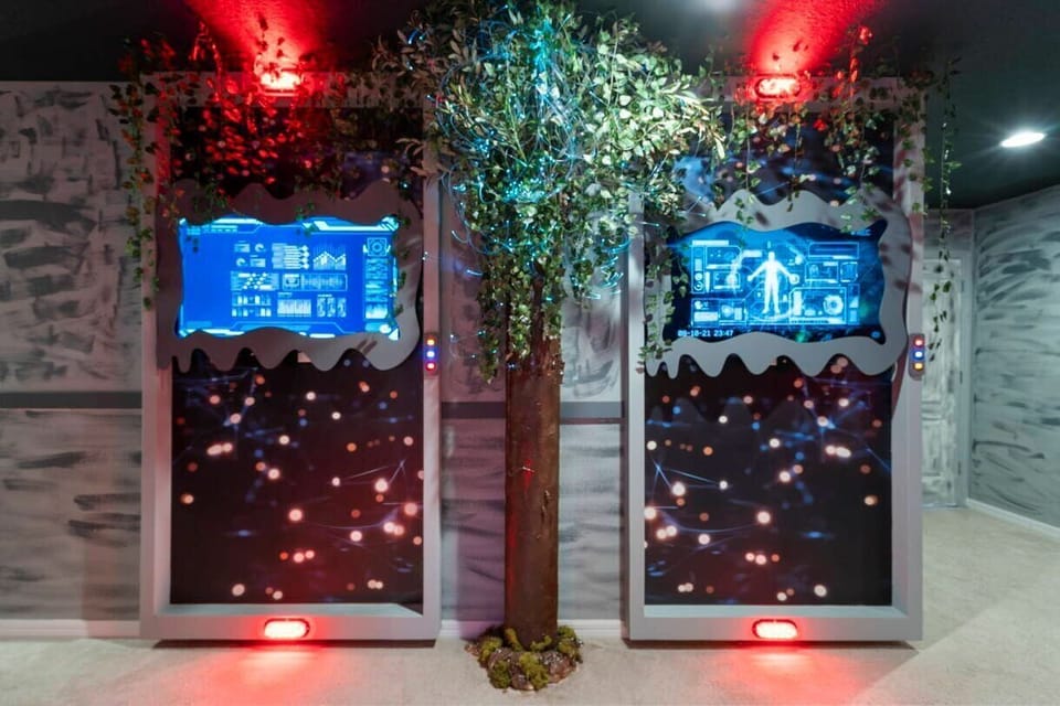 Communal lounge / TV room