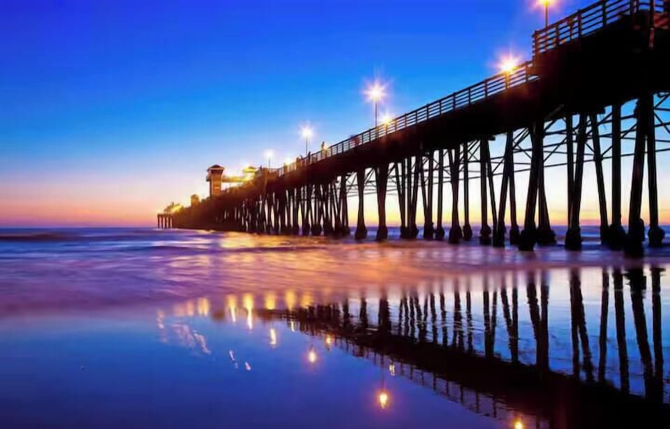 Golden hour at Oceanside Beach