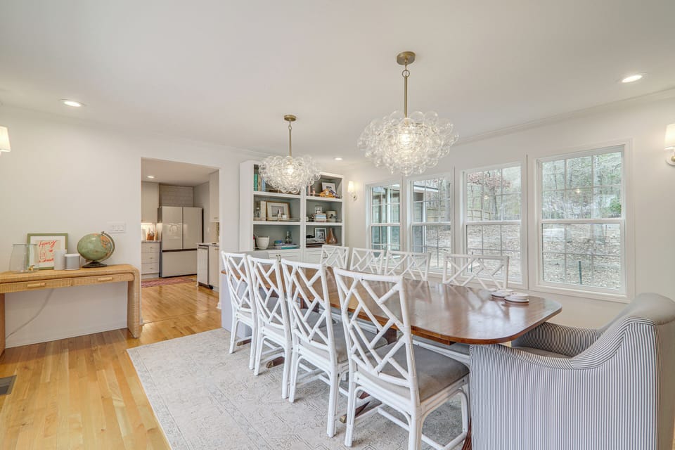 Dining Room | Dishware/Flatware Provided | 1st Floor