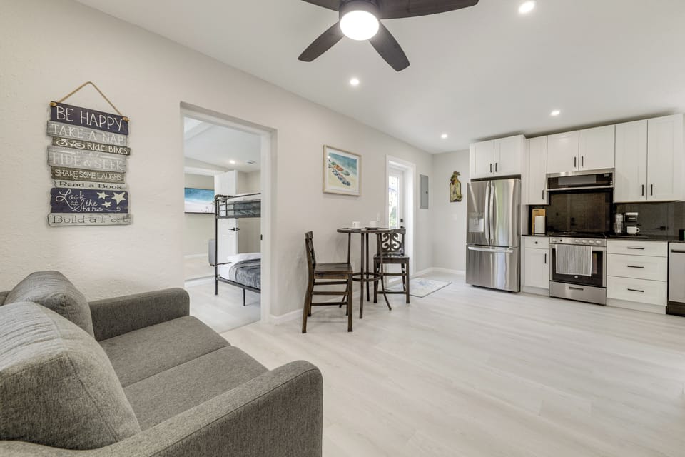 Living Room | Kitchen