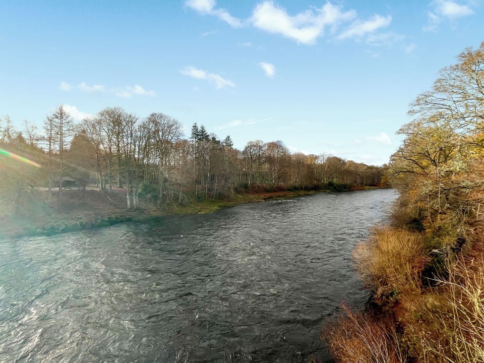 Surrounding area | Dee View Apartment, Banchory