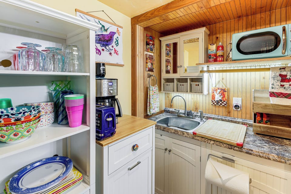 Kitchenette | Cooking Basics | Complimentary Spices