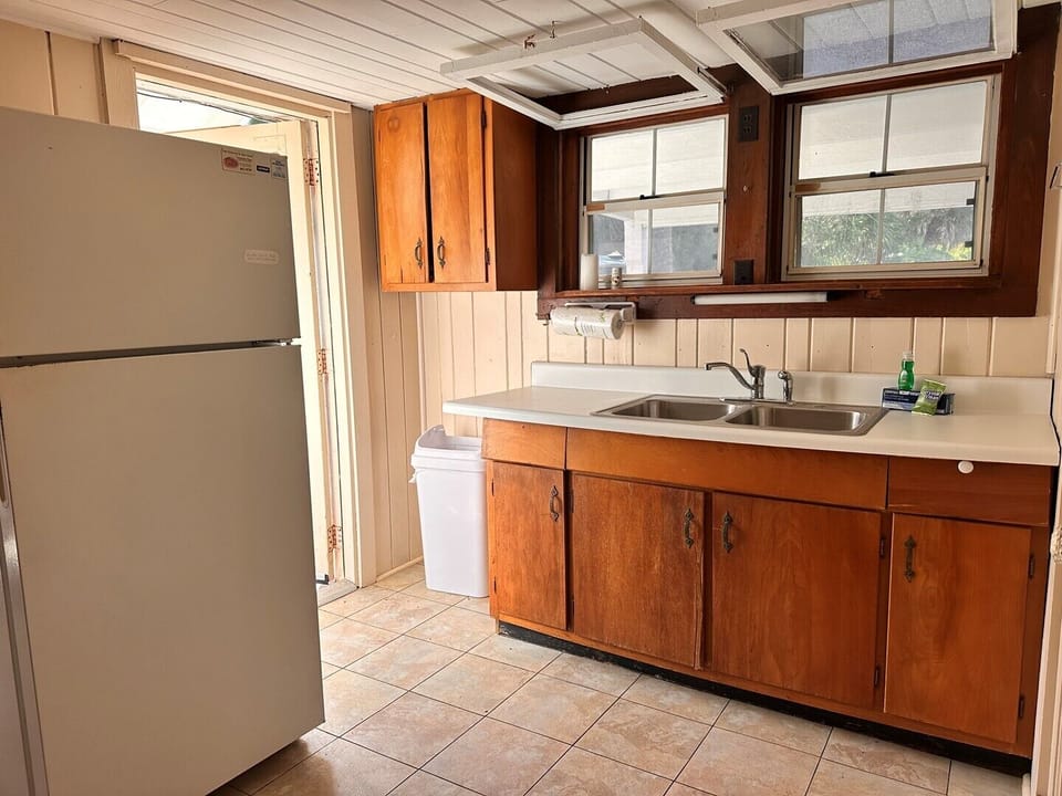 Entry into Kitchen area
