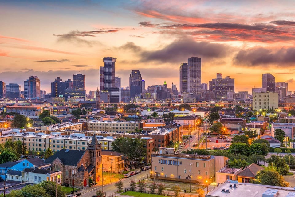 New Orleans is a city on the Mississippi River. Nicknamed the "Big Easy," it's known for its round-the-clock nightlife, vibrant live-music scene and spicy cuisine reflecting its history as a melting pot of French, African and American cultures.