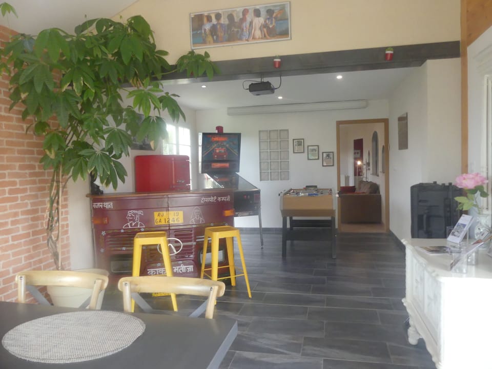 Game room