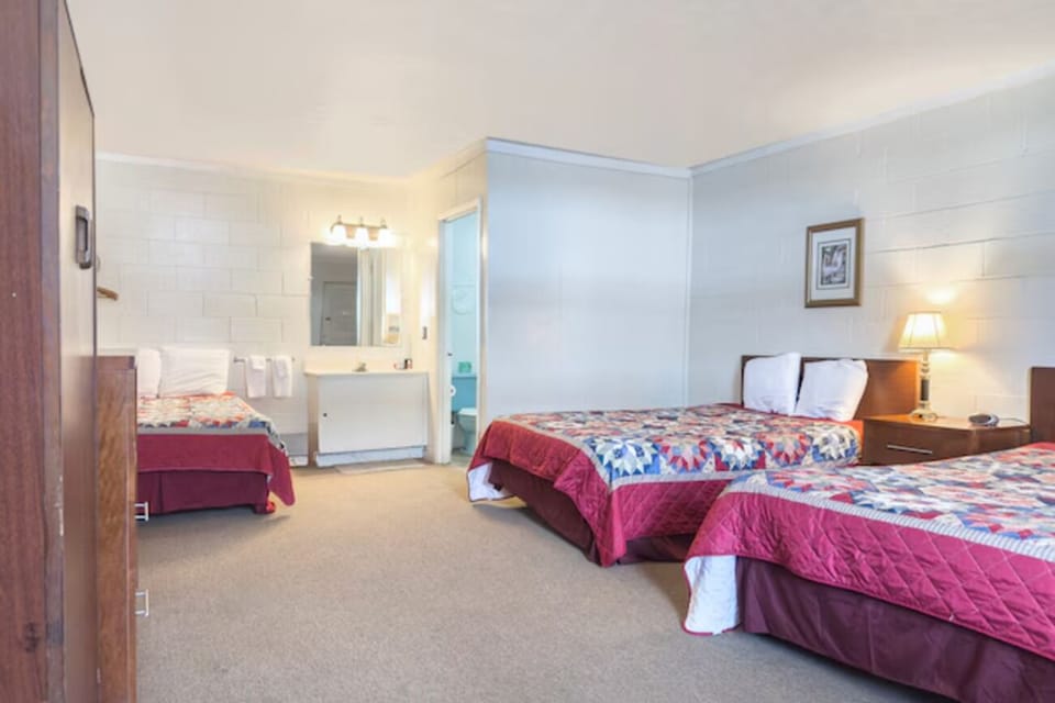 Bedroom. Interior and views may vary based on location and availability