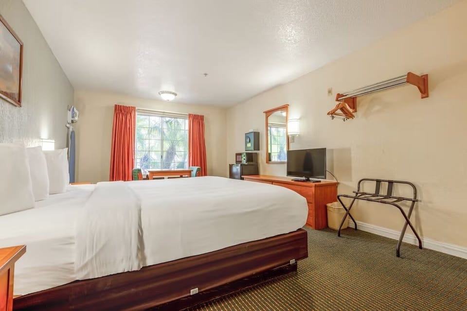 Bedroom. Interior and views may vary based on location and availability