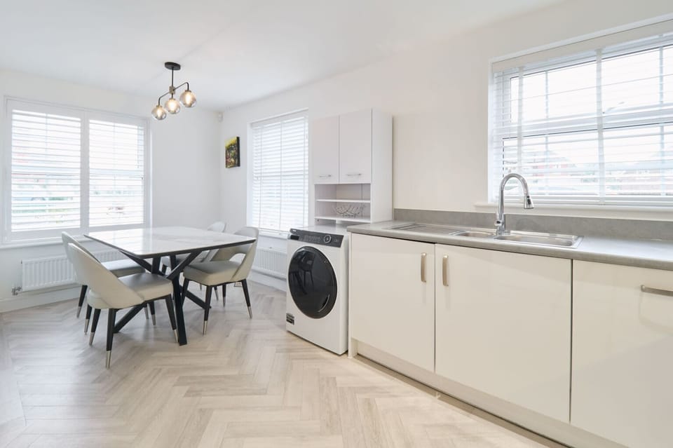 The Cosy Corner, Canterbury - Host & Stay