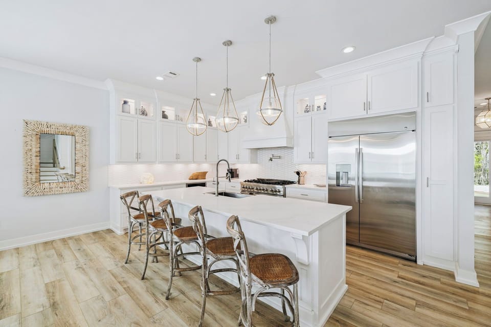 Spacious & Fully Equipped Chef's Kitchen
