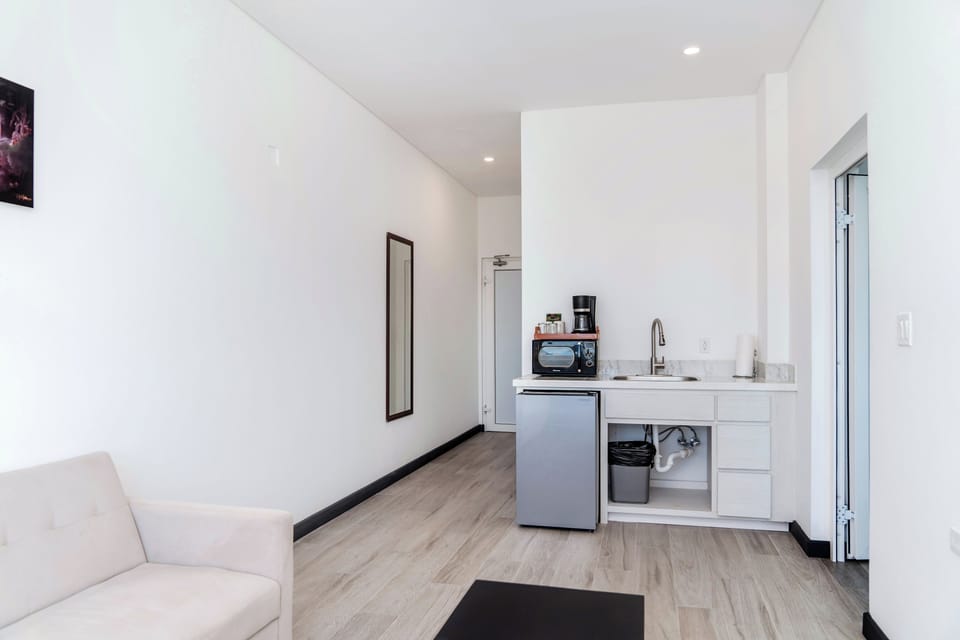 Sunset Suite Unit 517