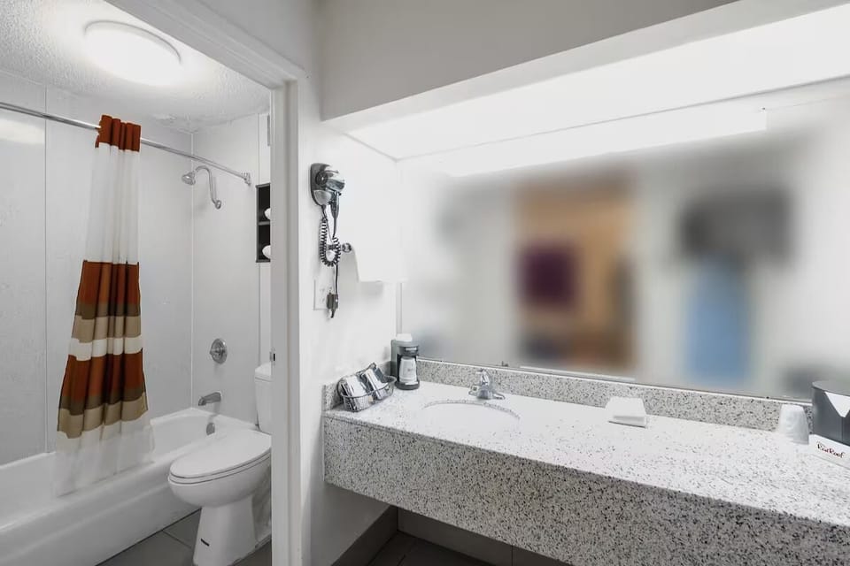 Start the morning smoothly with generous counter space and bright lighting.