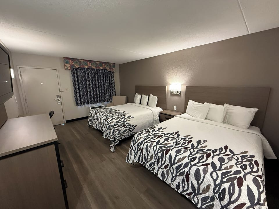 Lounge into the evening with roomy floors and calming tones.