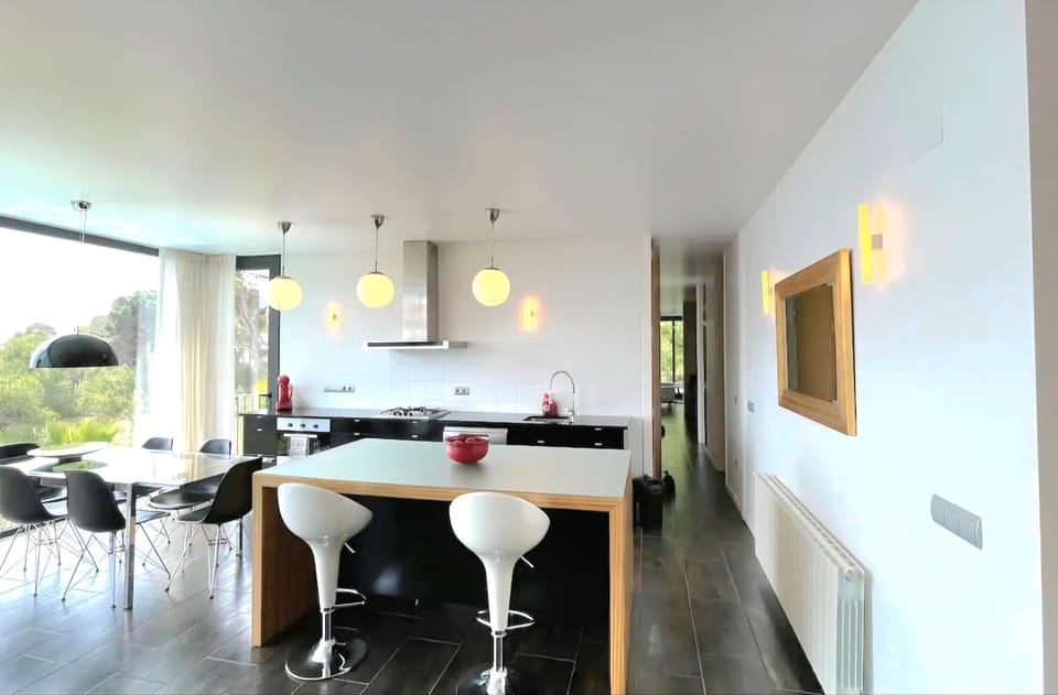 Screenshot 20251211 110953 Airbnb