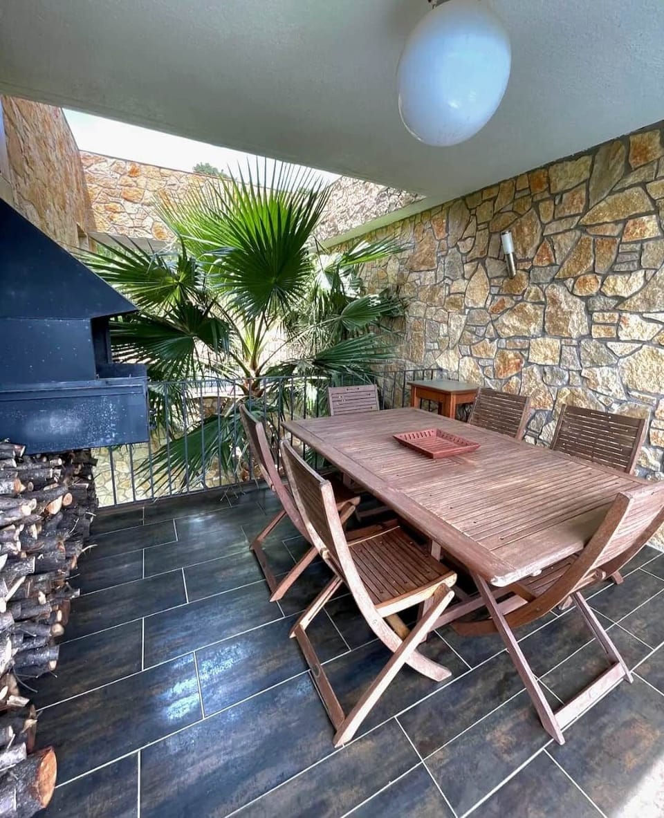 Screenshot 20251211 111456 Airbnb
