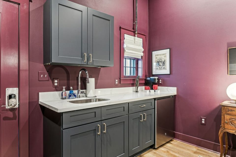 Kitchenette